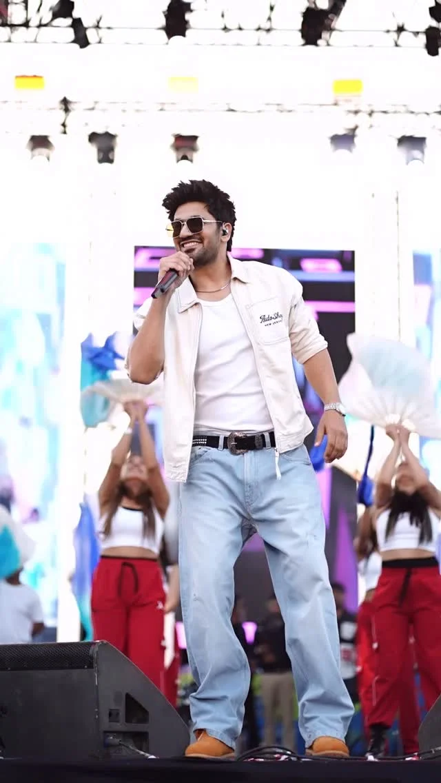 When the crowd is cheering louder than you ❤️ #amanjaji #amanjajilive