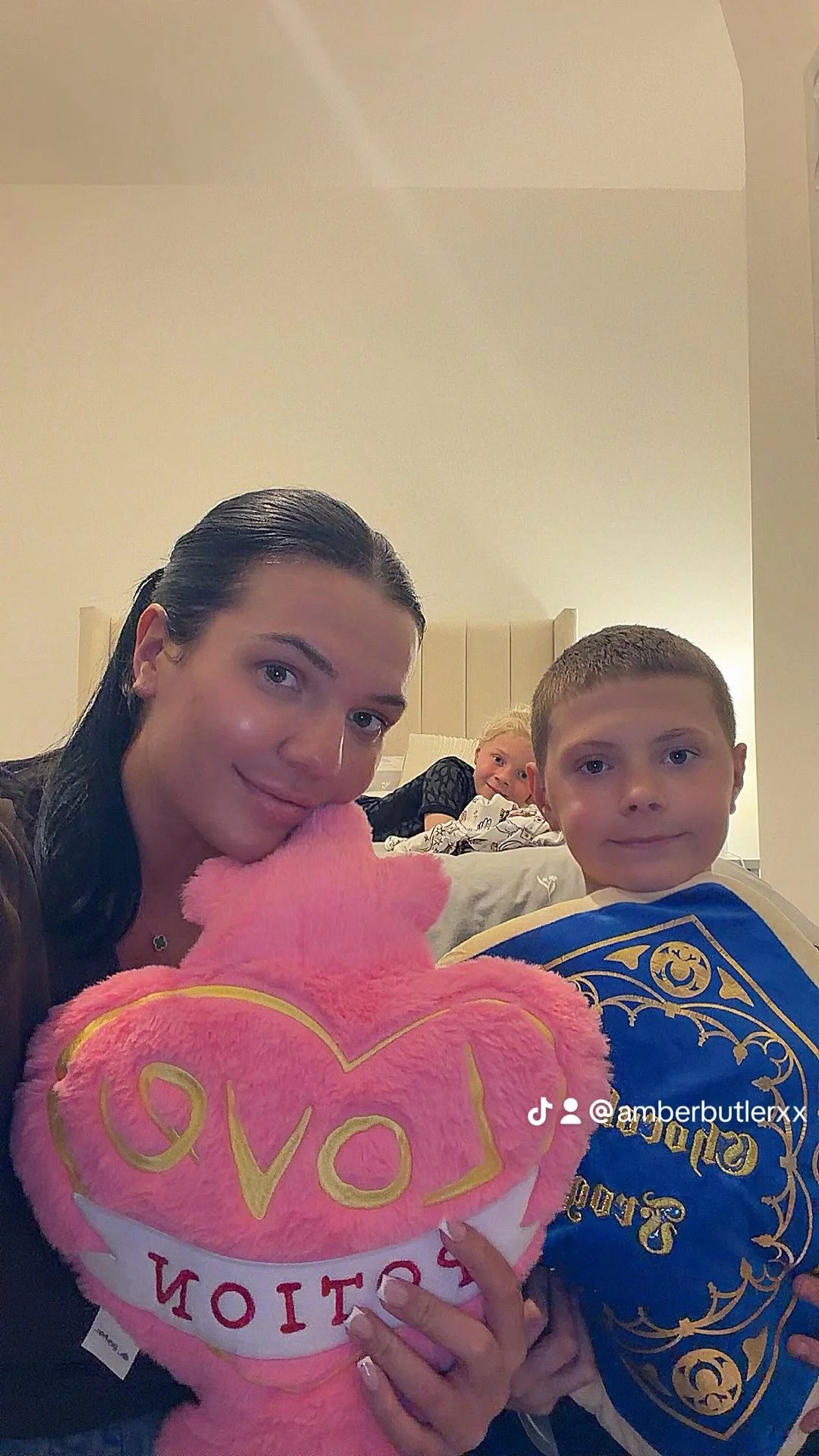 Technically we’re wizards now with all these items right? Search “Harry Potter” on SHEIN for✨ 10% off with no minimum Purchase✨ @sheinofficial @shein_gb #SHEINSpringEra SHEINxCollabs AD