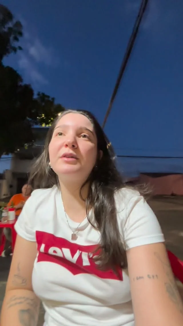 Muita gente perguntando, resolvi postar no feed. SÓ ABRE SEGUNDA FEIRA! O bar fica localizado na Belarmino cota pacheco 3450. Uberlandia- MG