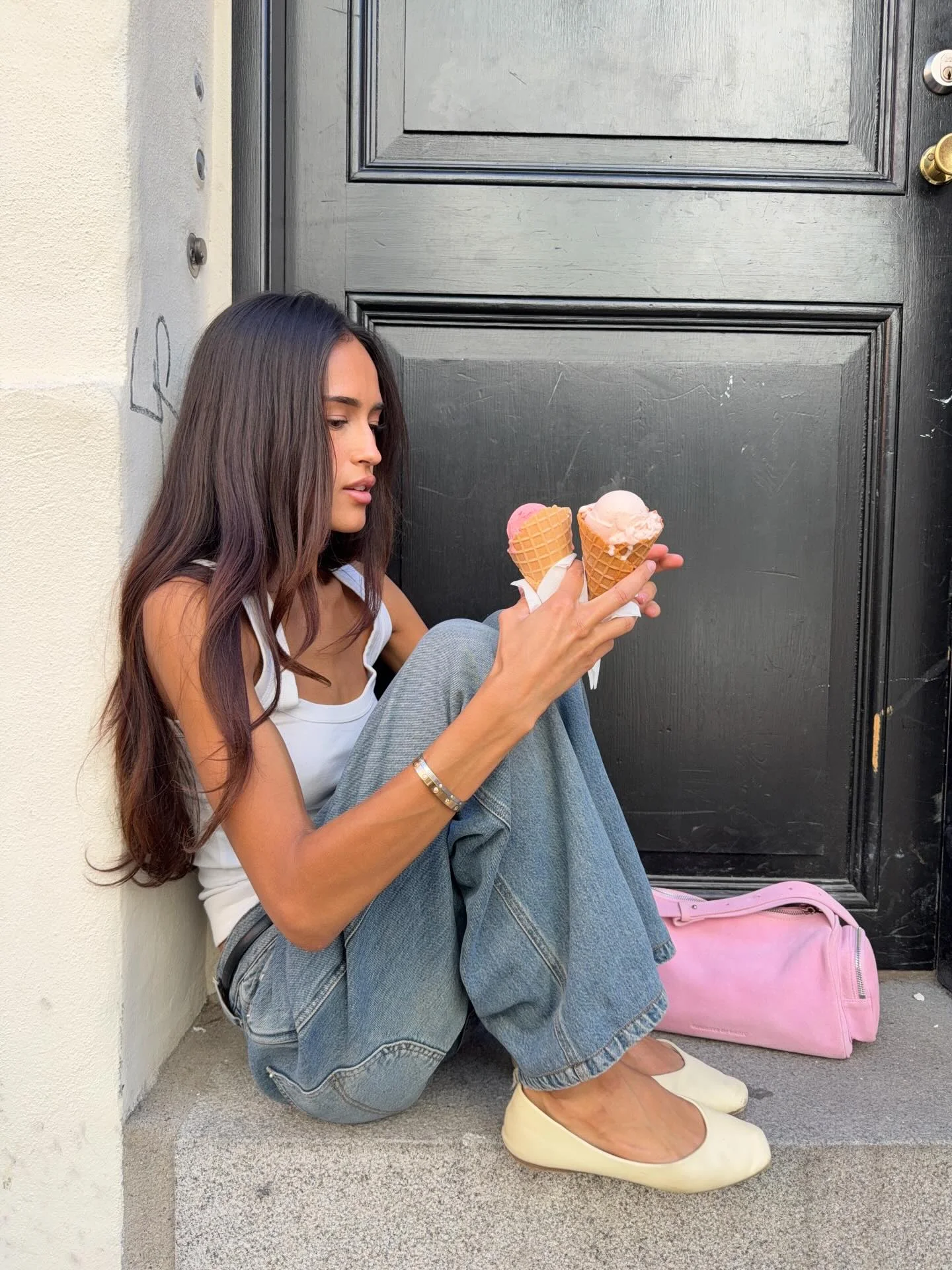 take a wild guess what my favourite colour is